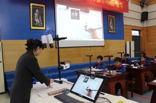 �A�ı����ǻە������������ǻ۽�Q���������y�}